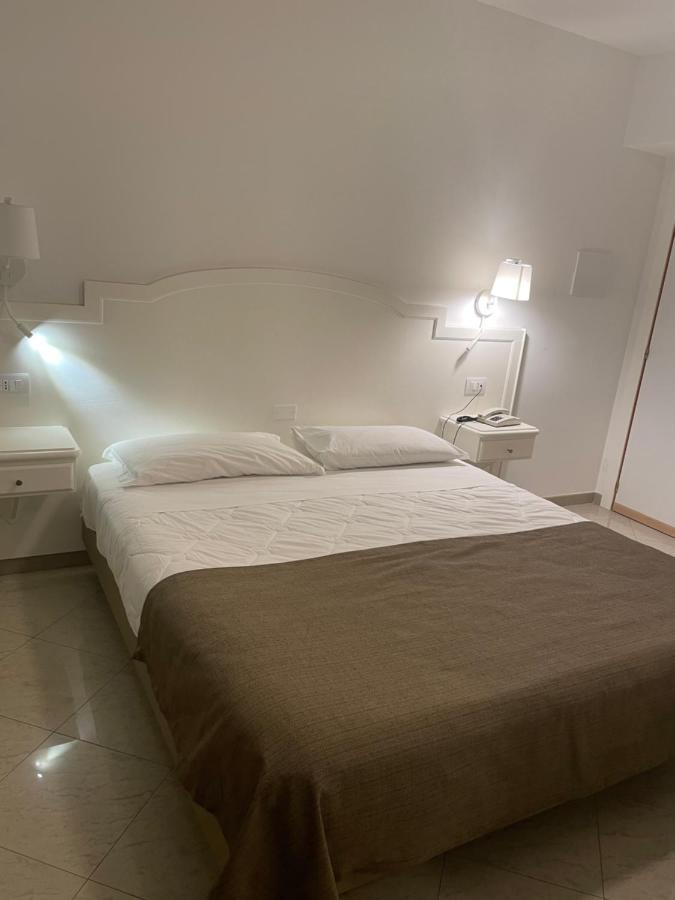 Hotel Donatello Alberobello Ngoại thất bức ảnh